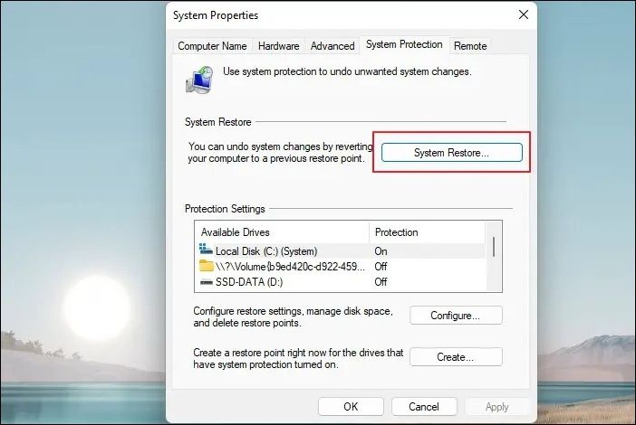 시스템 속성에서 시스템 복원 열기