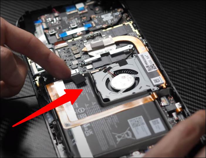 배터리를 분리하세요